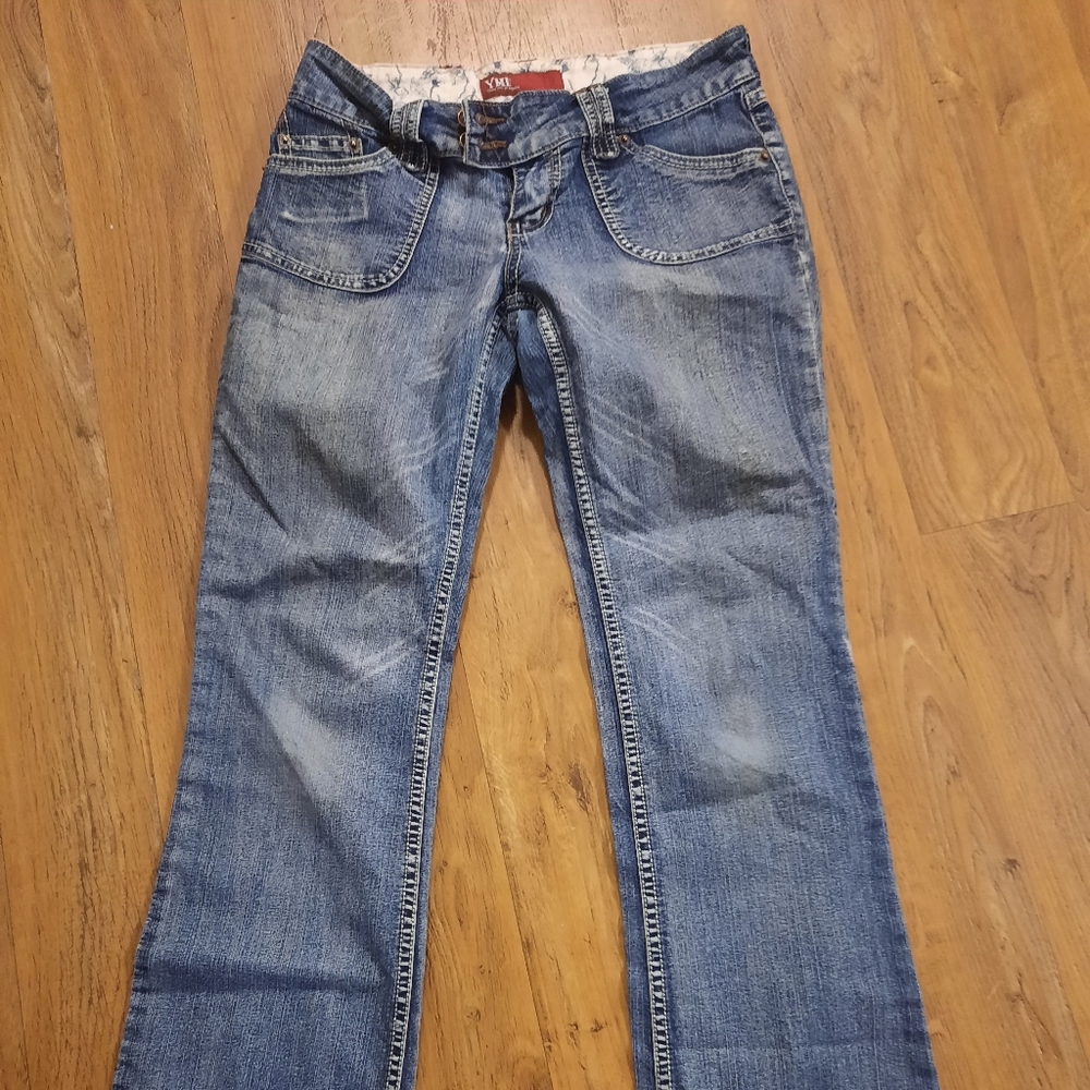 YMI sz5 low rise boot cut jeans